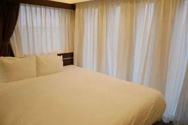 Standard Tek Büyük Yataklı Oda (2nd Floor)