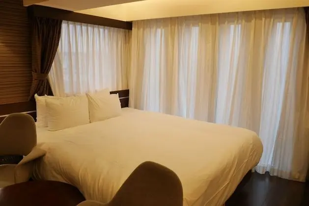 Standard Tek Büyük Yataklı Oda (2nd Floor)