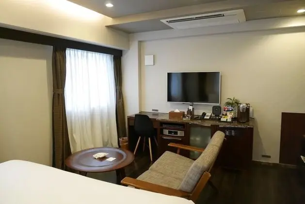 Tek Büyük Yataklı Oda (Park Side, 2nd Floor)
