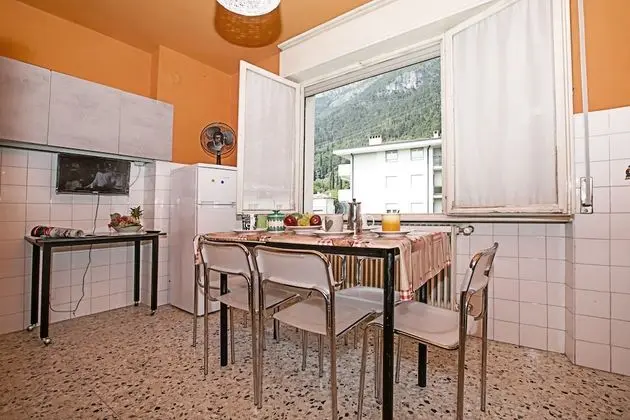 Family Apart Daire, Birden Çok Yatak (Breath of Lake Garda Apartment)