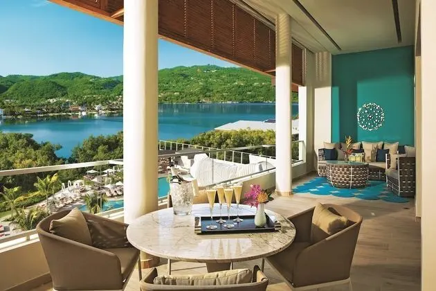 Xhale Club Presidential Suite King Ocean View
