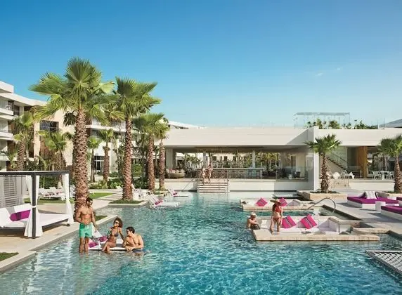 Allure Junior Suite Ocean View King