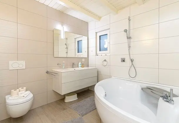 Family Villa, Birden Çok Yatak, Buzdolabı ve Mikrodalga, Bahçeli (Villa BreByCri amazing view)