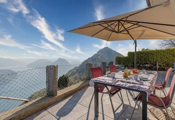 Family Villa, Birden Çok Yatak, Buzdolabı ve Mikrodalga, Bahçeli (Villa BreByCri amazing view)