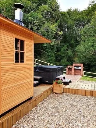 Kulübe, 2 Yatak Odası (Rosemary dog friendly)