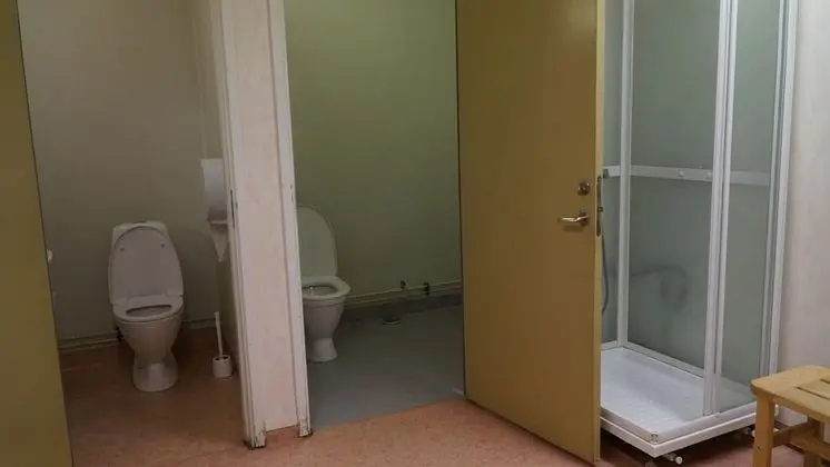 Basic İki Ayrı Yataklı Oda, Ortak Banyo
