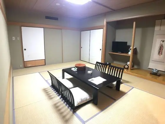 Traditional Oda, Sigara İçilebilir (Traditional Room, Smoking (Basic))