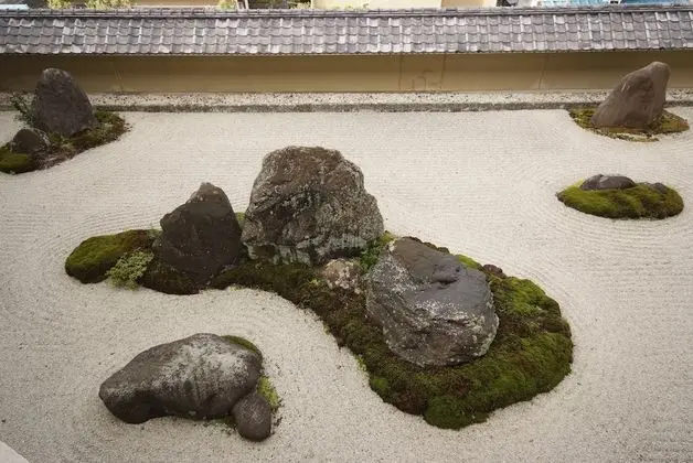 Traditional Oda (Japanese Style)