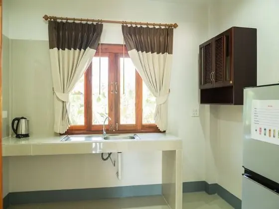 Deluxe Beachfront Bungalow with Balcony