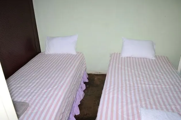 Basic Tek Büyük Yataklı Oda