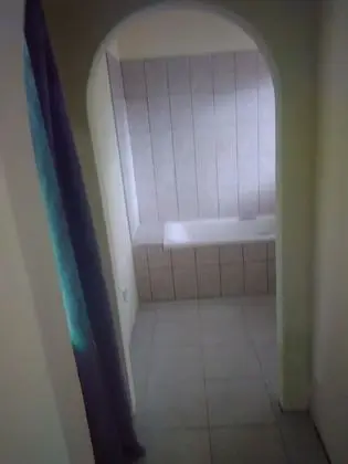 Basic Tek Büyük Yataklı Oda