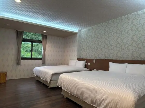 Standard Dört Kişilik Oda