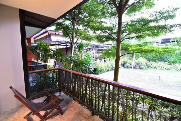 Deluxe Double Room Garden View with Balcony