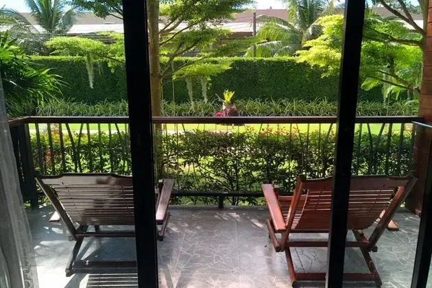 Deluxe Double Room Garden View with Balcony
