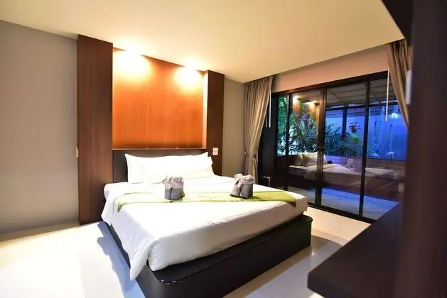 Deluxe Double Room No View with Balcony