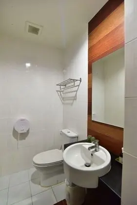 Deluxe İki Ayrı Yataklı Oda (No View with Balcony)