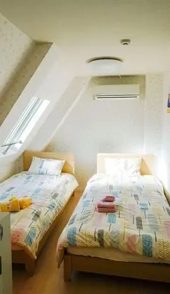 Tek Büyük Yataklı Oda, Sadece kadınlar için (A)