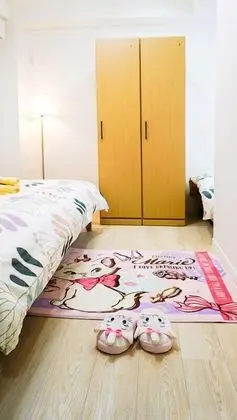 Tek Büyük Yataklı Oda, Sadece kadınlar için (B)