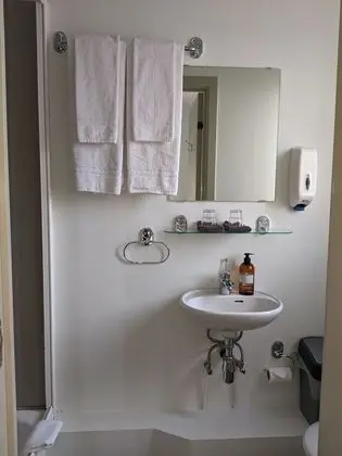 Tek Kişilik Oda, Özel Banyo