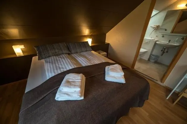 Tek Büyük Yataklı Oda