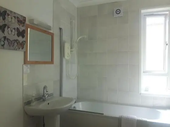 Tek Kişilik Oda, Banyolu/Duşlu
