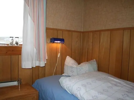 Tek Kişilik Oda, Ortak Banyo