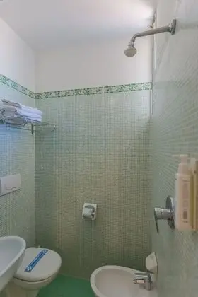 Economy Tek Büyük Yataklı Oda, Balkon