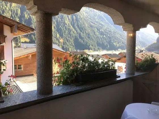 Tek Büyük Yataklı Oda, Balkon