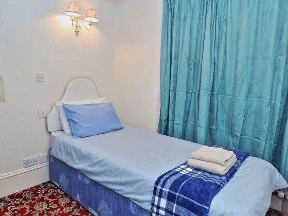 Standard Tek Kişilik Oda, Ortak Banyo