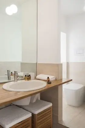 Apart Daire, 1 Büyük (Queen) Boy Yatak (Family Brera)