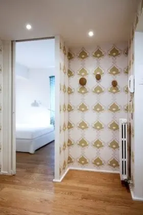 Apart Daire, 1 Büyük (Queen) Boy Yatak ve Çekyat (Brera)