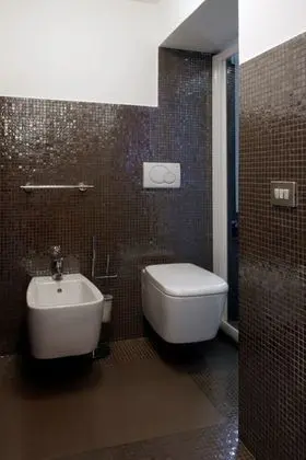 Apart Daire, 1 Büyük (Queen) Boy Yatak ve Çekyat (Brera)