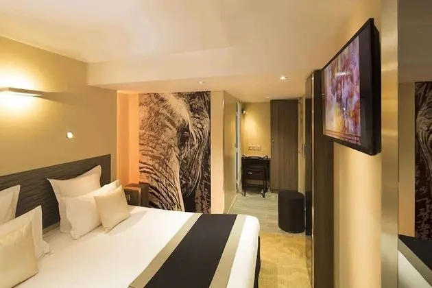 Comfort Tek Büyük veya İki Ayrı Yataklı Oda