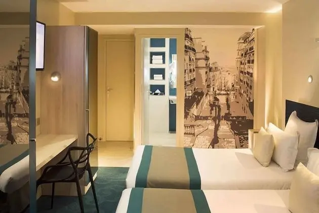 Comfort Tek Büyük veya İki Ayrı Yataklı Oda