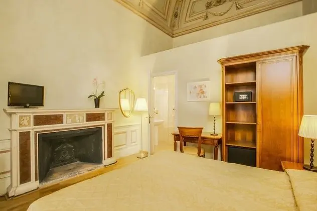 Tek Büyük Yataklı Oda (Queen - French Bed)