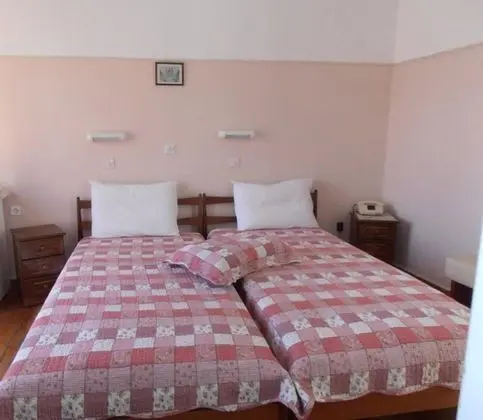 Tek Büyük veya İki Ayrı Yataklı Oda