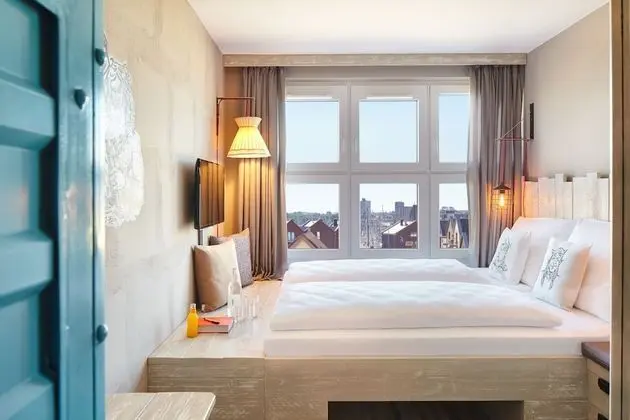 Tek Büyük Yataklı Oda