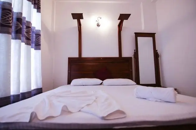 Deluxe Tek Büyük Yataklı Oda, 1 Çift Kişilik Yatak, Tepe Manzaralı