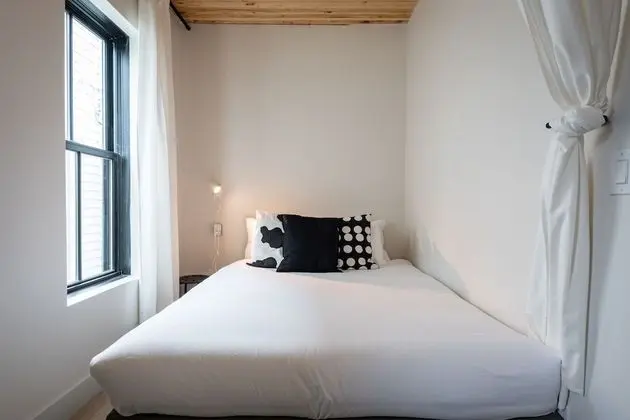 Deluxe Stüdyo Süit