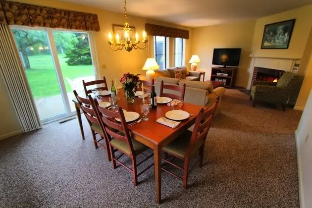 Oda (3 Bedroom 2 Bath)