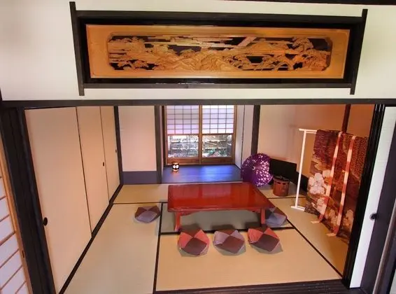 Traditional Sıra Ev (Japanese Style Townhouse)