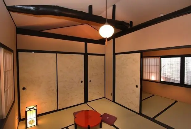 Traditional Sıra Ev (Japanese Style Townhouse)