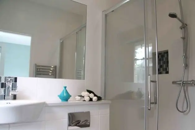 Deluxe Tek Büyük Yataklı Oda, Bahçe Manzaralı