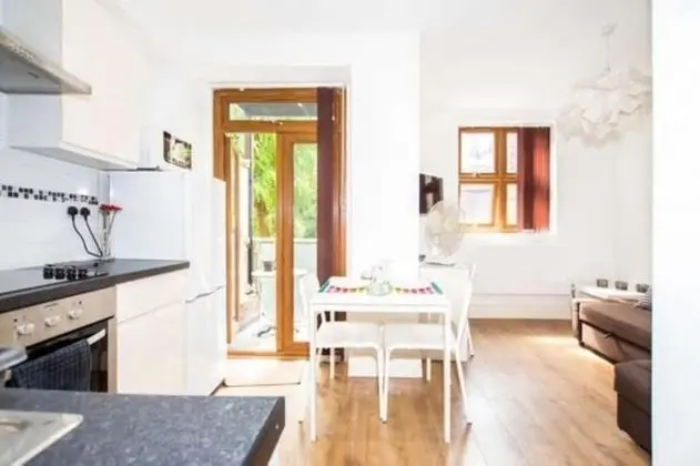 Deluxe Apart Daire, 1 Yatak Odası, Balkon, Bahçe Manzaralı