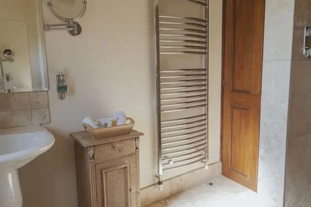 Deluxe Tek Büyük Yataklı Oda, Banyolu/Duşlu