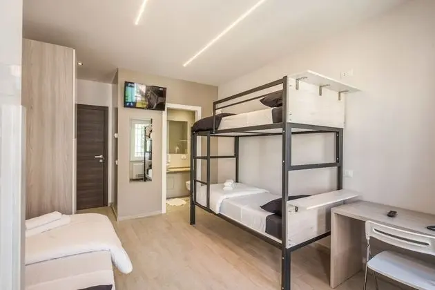 Üç Kişilik Oda, Özel Banyo