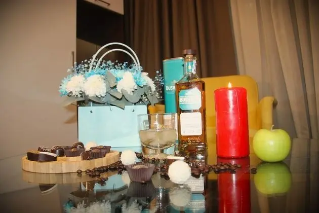 Business Tek Büyük Yataklı Oda