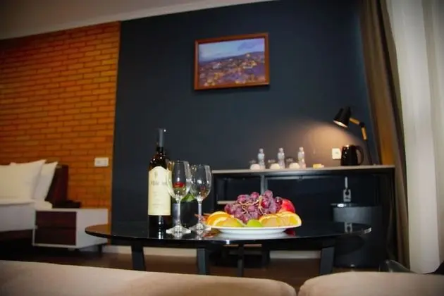 Tek Büyük Yataklı Oda