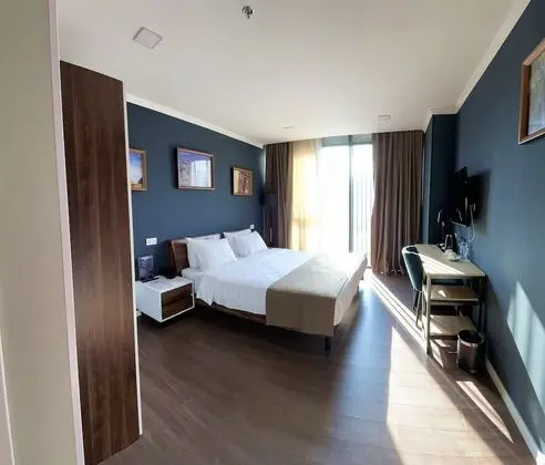 Tek Büyük Yataklı Oda