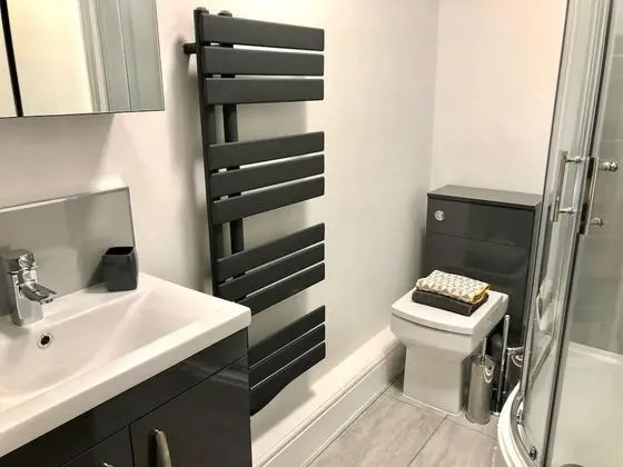 Tek Büyük Yataklı Oda, Ortak Banyo, Bahçe Manzaralı